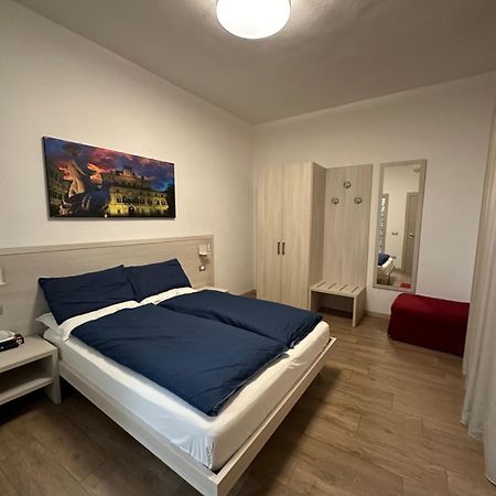Hotel Residenza Pezzani Parma Esterno foto